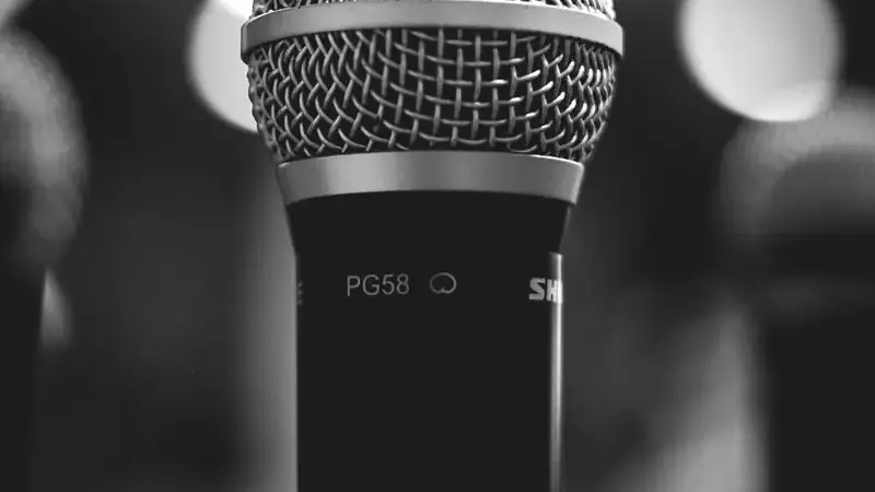 Studio microphone close-up for fixing Umingle audio issues